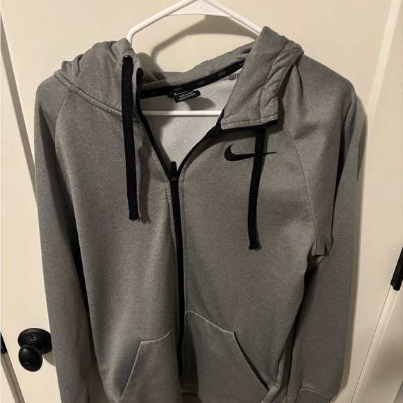 Nike Zip-up long Hoddie - Picture 1 of 3